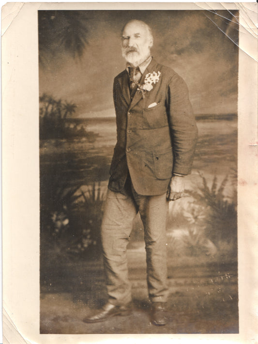 A vintage black and white portrait of a distinguished gentleman in formal attire. - Image: Folder24-13